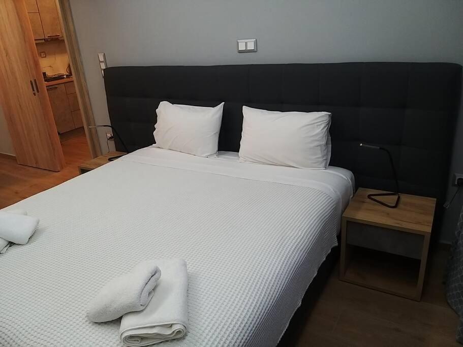 Appartamento Urban House Aiolou Atene Esterno foto