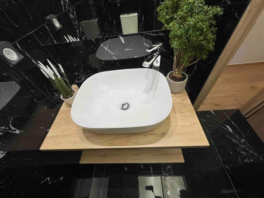 Appartamento Urban House Aiolou Atene Esterno foto